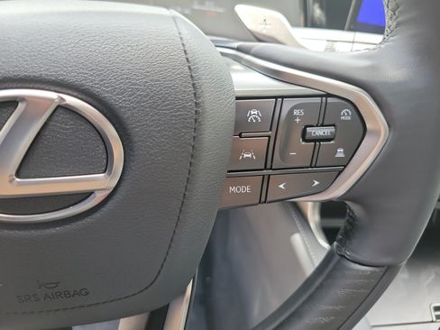 Used 2025 Lexus RX 350 Premium w/ Accessory Package (Z1) FWD image 28