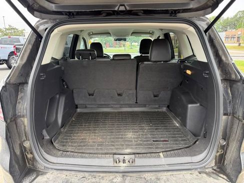 Used 2018 Ford Escape SE w/ SE Sport Appearance Package AWD/4WD image 13