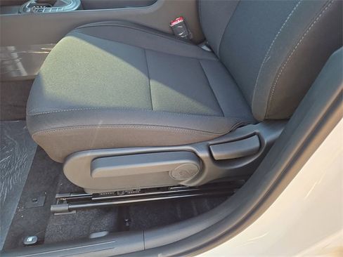 New 2026 Hyundai Kona SE image 25