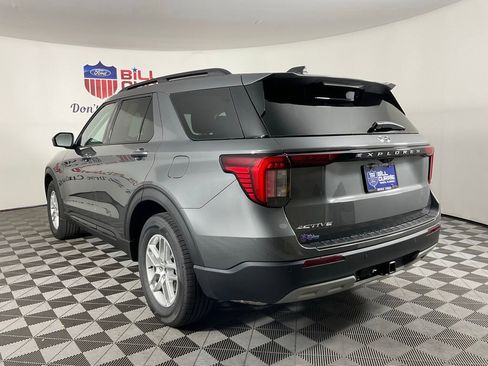New 2026 Ford Explorer Active w/ Active Comfort Package RWD image 5