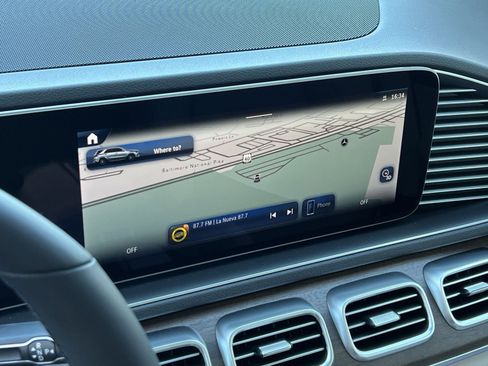 New 2026 Mercedes-Benz GLE 450 4MATIC image 18