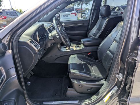 Used 2015 Jeep Grand Cherokee Limited w/ Luxury Group II AWD/4WD image 17