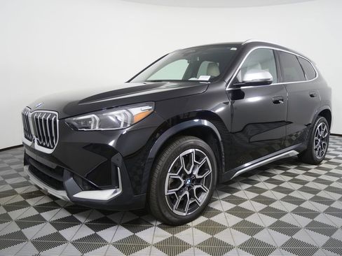 Used 2024 BMW X1 xDrive28i w/ Technology Package AWD/4WD image 7