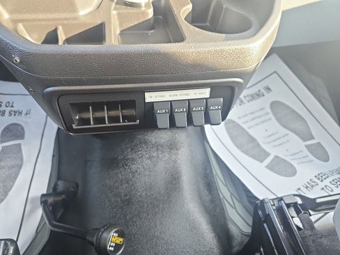 Used 2017 Ford Transit 250 130 Low Roof image 27