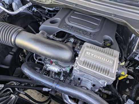 New 2026 RAM 1500 Laramie w/ Night Edition AWD/4WD image 39