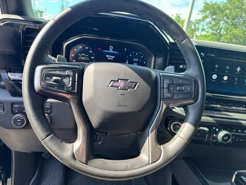 Used 2024 Chevrolet Silverado 1500 ZR2 AWD/4WD image 9