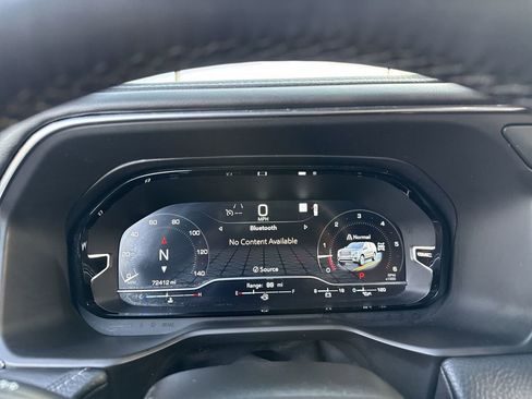 Used 2023 GMC Yukon Denali image 15