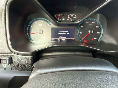 Used 2021 GMC Canyon AT4 w/ Driver Alert Package image 25