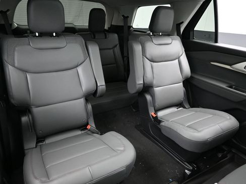 New 2026 Ford Explorer Active w/ Active Comfort Package image 38