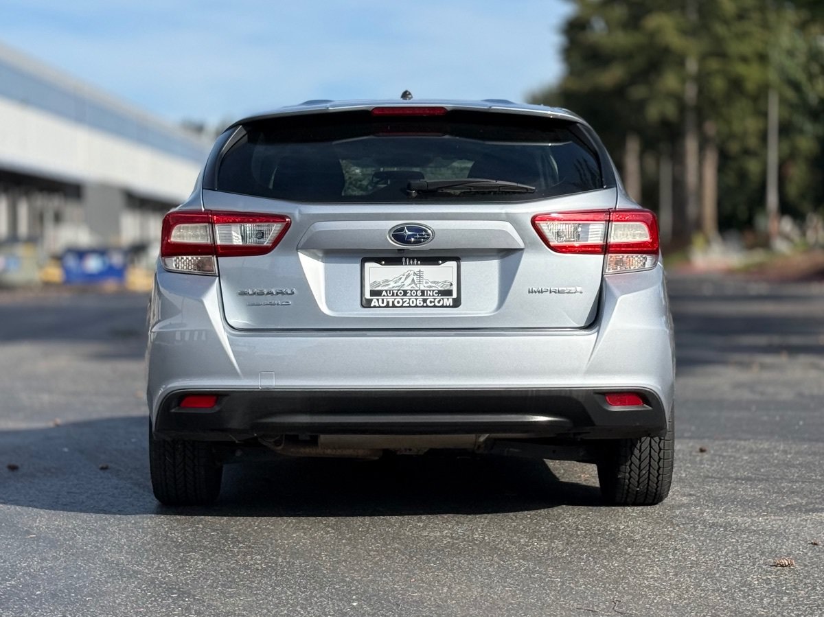 Used 2018 Subaru Impreza 2.0i AWD/4WD image 4