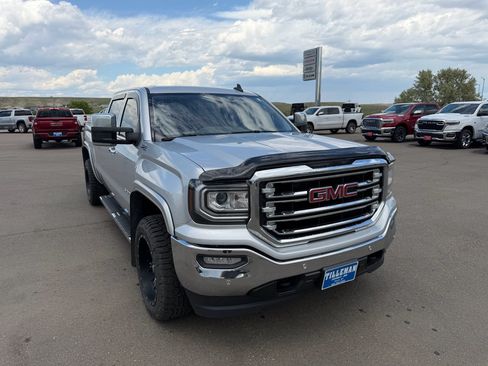 Used 2017 GMC Sierra 1500 SLT w/ SLT Premium Package AWD/4WD image 6