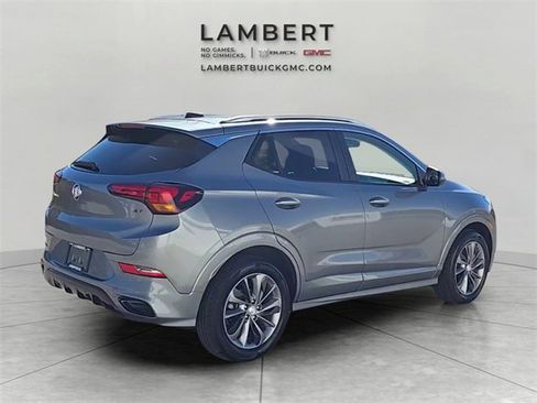 Used 2023 Buick Encore GX Select w/ Sport Touring Package image 5