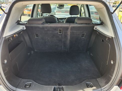 Used 2017 Chevrolet Trax LS image 10