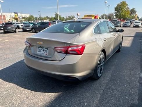 Used 2022 Chevrolet Malibu LT FWD image 3