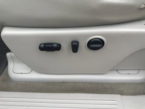 Used 2011 GMC Sierra 1500 SLT w/ SLT Convenience Package image 20