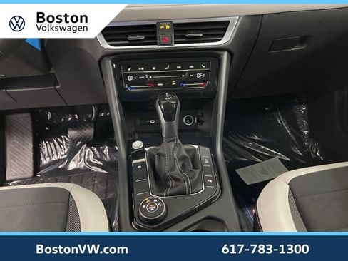 New 2026 Volkswagen Taos SE image 22