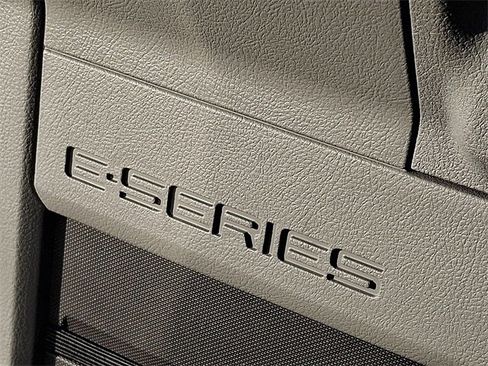 New 2025 Ford E-350 and Econoline 350 Super Duty w/ Power Equipment Group image 9