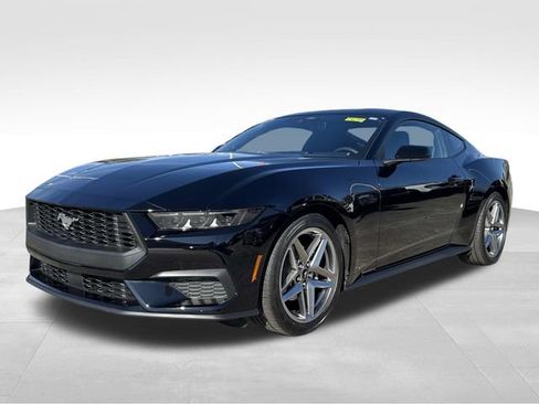 New 2026 Ford Mustang Coupe image 4