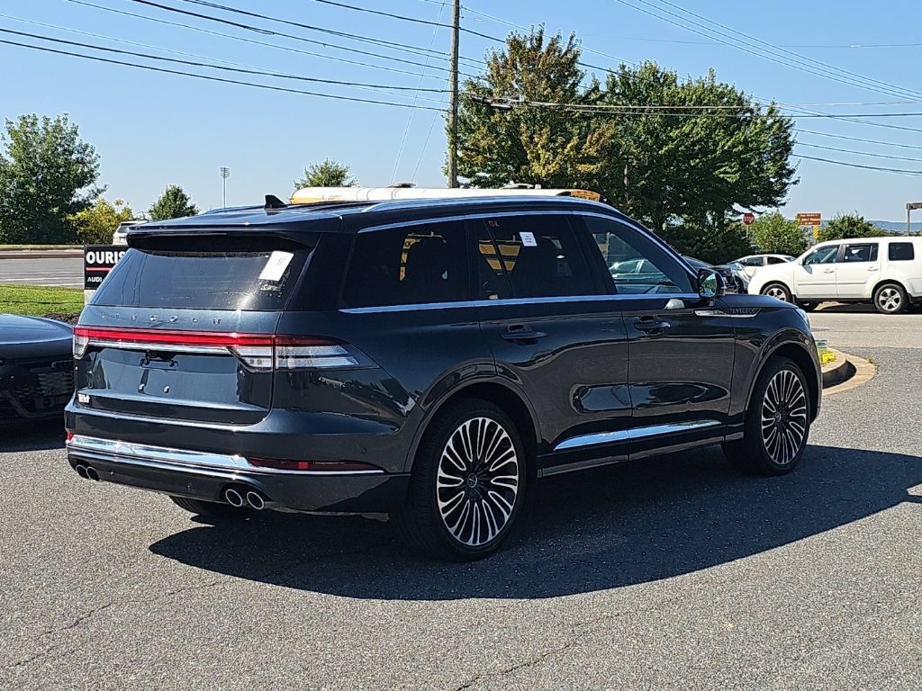 Used 2023 Lincoln Aviator Black Label w/ Dynamic Handling Package AWD/4WD image 13