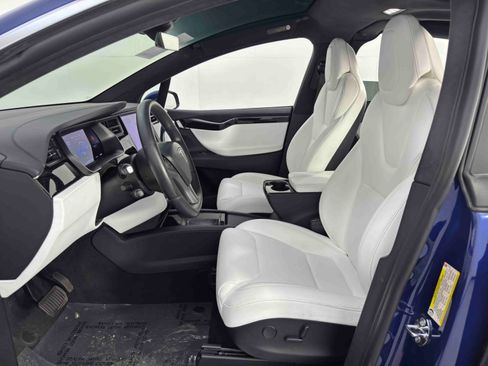 Used 2019 Tesla Model X 75D image 15