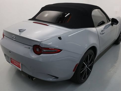Used 2024 MAZDA MX-5 Miata Grand Touring w/ Weather Package RWD image 53