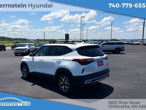 Used 2023 Kia Seltos EX AWD/4WD image 5