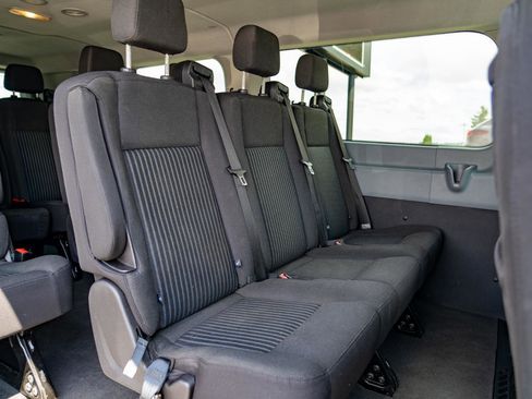 Used 2017 Ford Transit 350 XLT RWD image 18