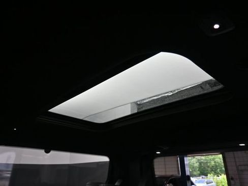 Used 2024 Jeep Wagoneer Series II AWD/4WD image 43