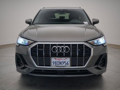 Used 2022 Audi Q3 2.0T Premium w/ Convenience Package image 5