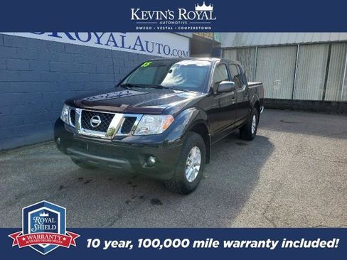 Used 2015 Nissan Frontier SV AWD/4WD image 2