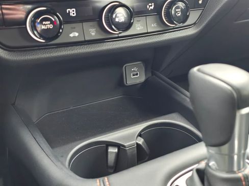 Certified 2024 Honda HR-V Sport image 30