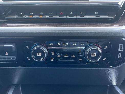 Certified 2025 Chevrolet Silverado 1500 LT Trail Boss w/ LT Trail Boss Premium Package AWD/4WD image 35