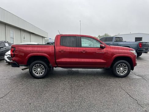 Used 2023 Chevrolet Colorado LT w/ LT Convenience Package RWD image 2