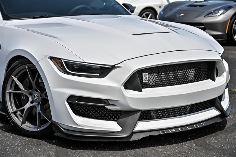 Used 2017 Ford Mustang Shelby GT350 w/ Electronics Package RWD image 2