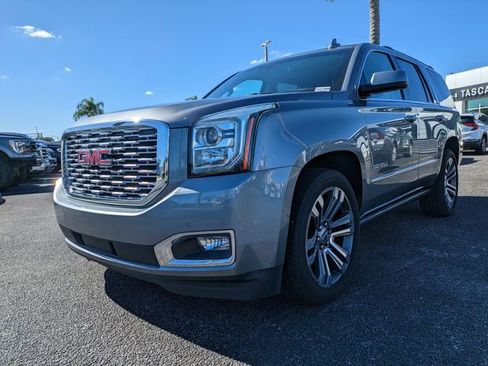 Used 2019 GMC Yukon Denali w/ Denali Ultimate Package image 8