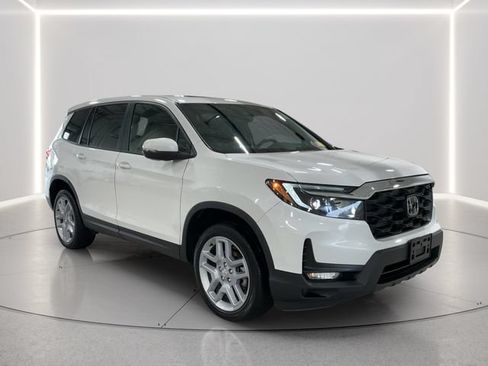 Used 2024 Honda Passport EX-L image 8
