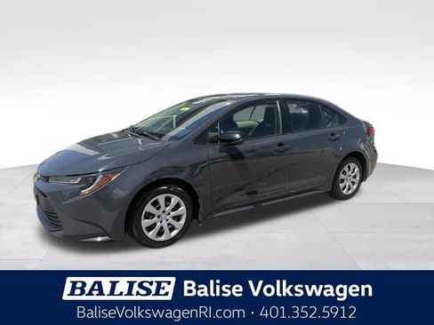 Used 2023 Toyota Corolla LE w/ Carpet Mat Package (TMS) FWD image 1