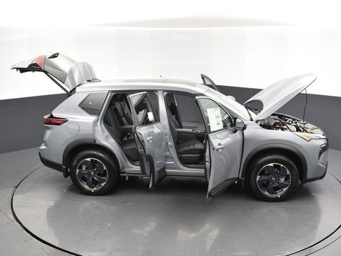 New 2026 Nissan Rogue SV w/ SV Premium Package image 35