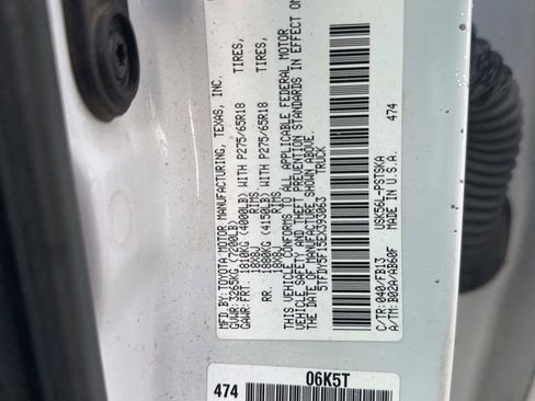 Used 2014 Toyota Tundra SR5 w/ TRD Off Road Package image 30