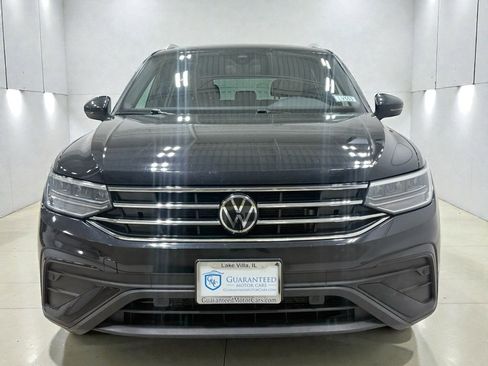 Used 2022 Volkswagen Tiguan SE image 12
