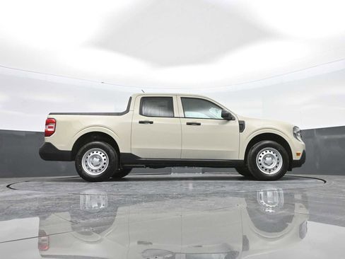 New 2025 Ford Maverick XL w/ Equipment Group 102A image 61