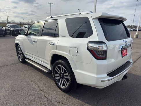 Certified 2022 Toyota 4Runner Limited image 3