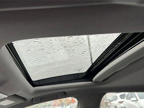 Certified 2024 Acura Integra image 10