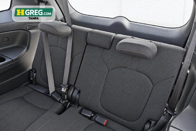 Used 2023 Honda Pilot Sport image 12