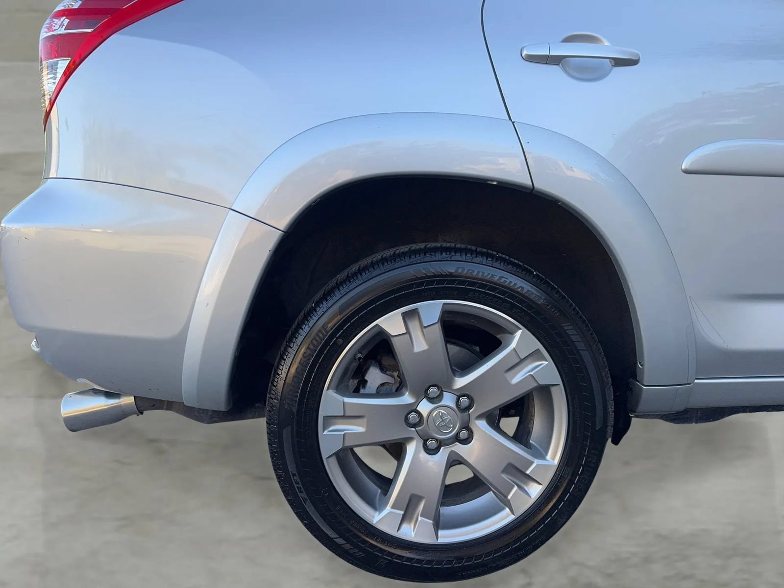 Used 2011 Toyota RAV4 Sport w/ Sport Appearance Pkg AWD/4WD image 43