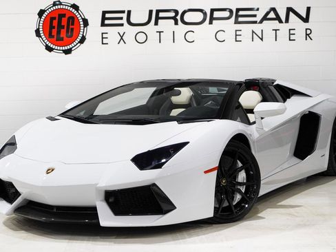 Used 2014 Lamborghini Aventador LP 700-4 image 32