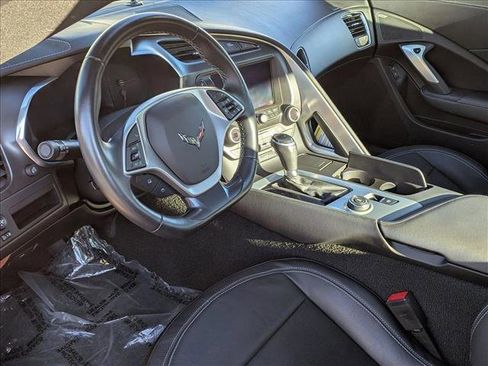 Used 2018 Chevrolet Corvette Stingray Coupe w/ 1LT image 10