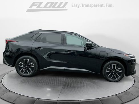 New 2026 Subaru Solterra Premium image 8