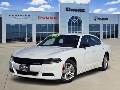 Used 2023 Dodge Charger SXT RWD image 1