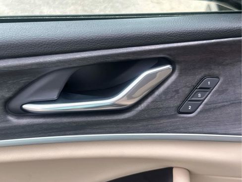 New 2025 Jeep Grand Cherokee L Limited w/ Luxury Tech Group II image 27